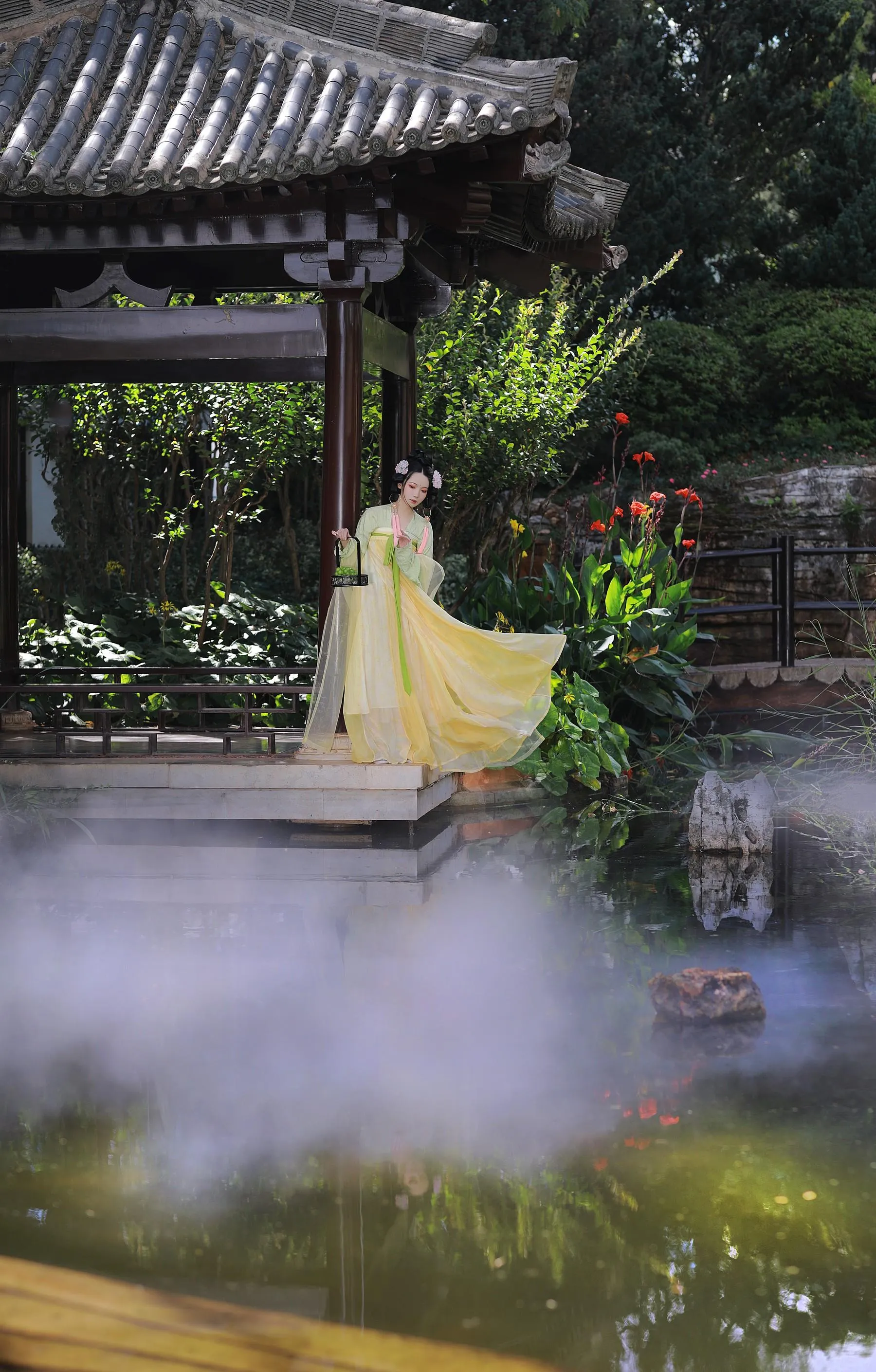 [YITUYU艺图语]2022.09.08 若无闲事挂心头 落花人独立 [33P]插图9